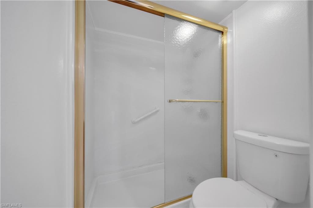 1444 Park Shore Cir 4, Fort Myers, FL 33901-28