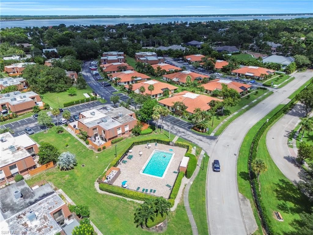 1444 Park Shore Cir 4, Fort Myers, FL 33901-30