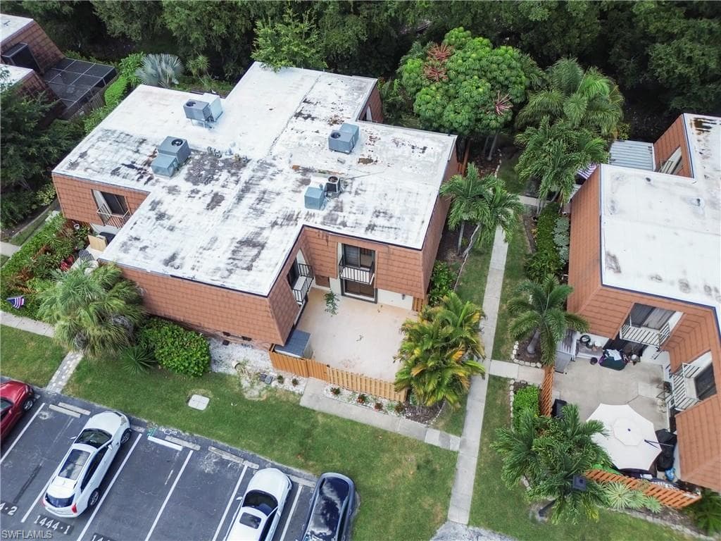 1444 Park Shore Cir 4, Fort Myers, FL 33901-31
