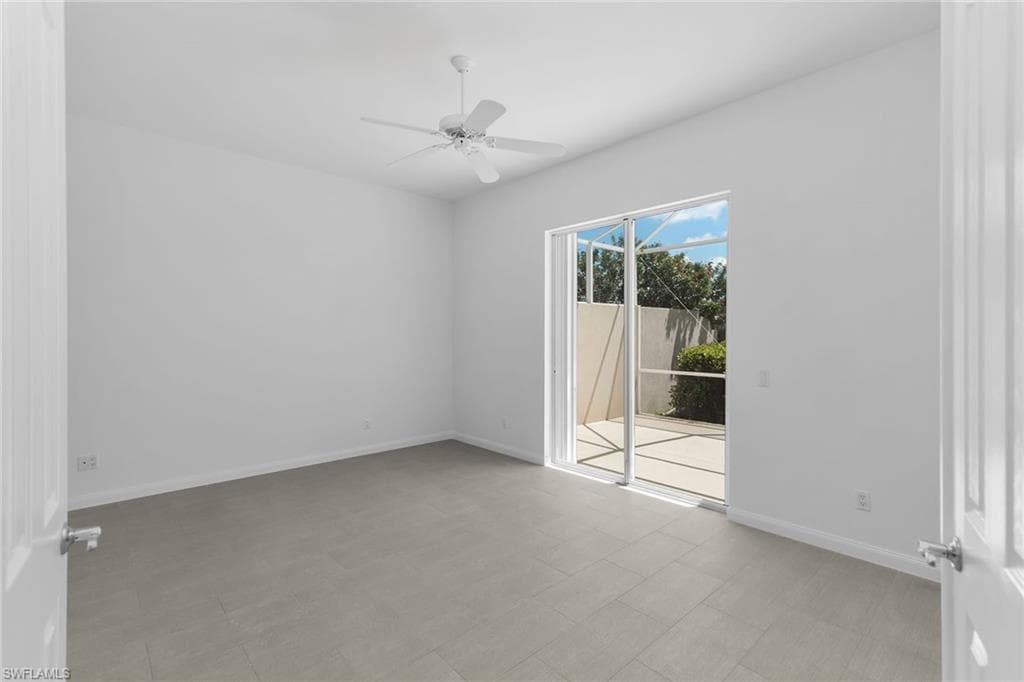3850 Huelva Ct, Naples, FL 34109-14