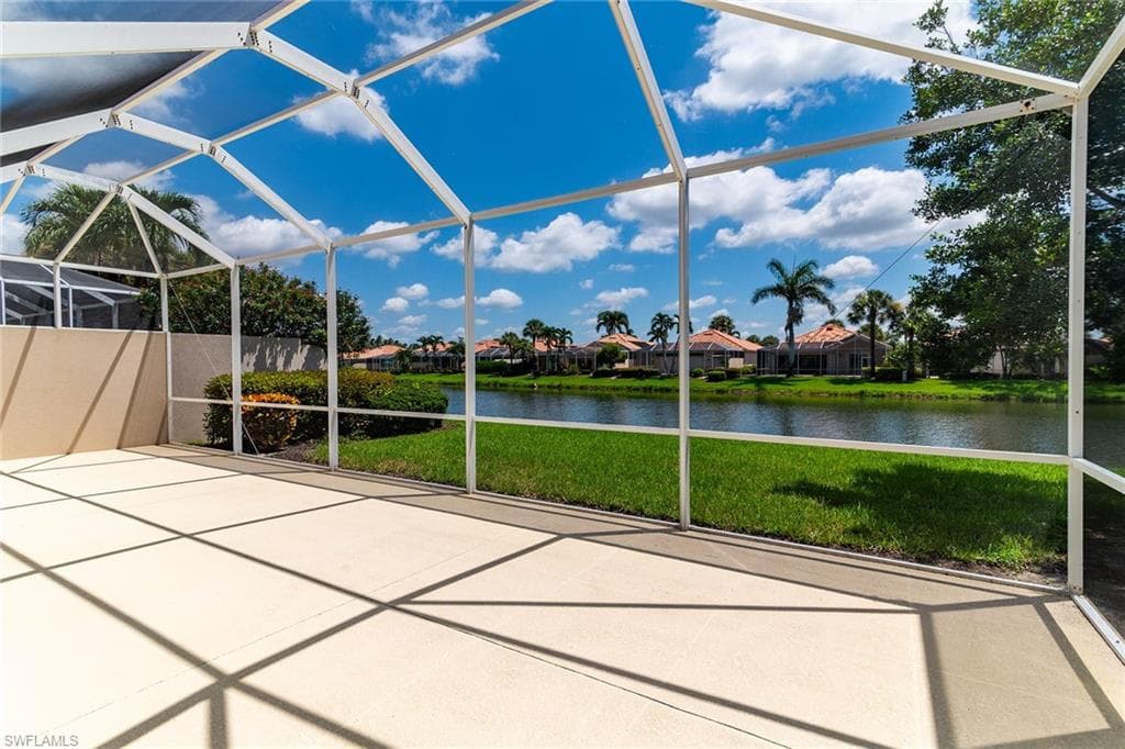 3850 Huelva Ct, Naples, FL 34109-30