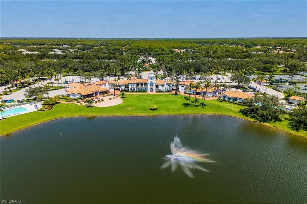 3850 Huelva Ct, Naples, FL 34109-38