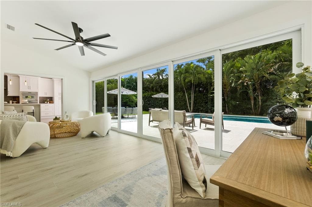 1200 Cypress Woods Dr, Naples, FL 34103-15