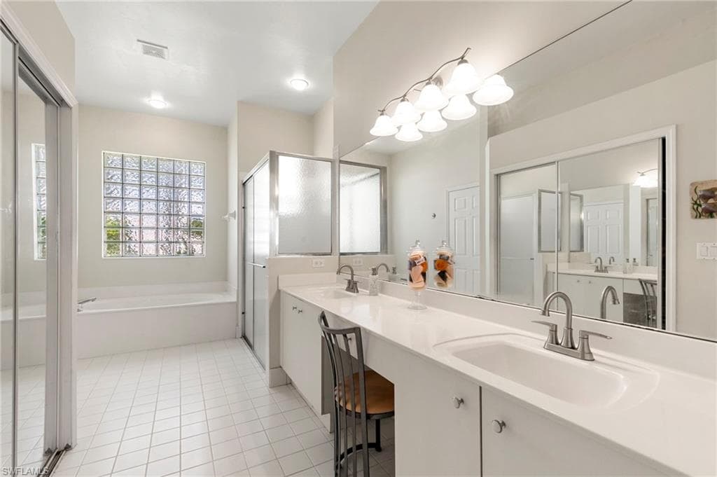 860 Grand Rapids Blvd, Naples, FL 34120-12