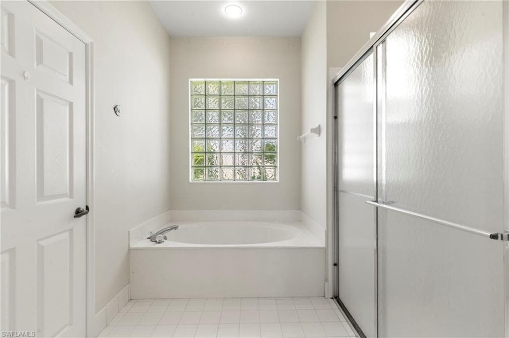 860 Grand Rapids Blvd, Naples, FL 34120-13