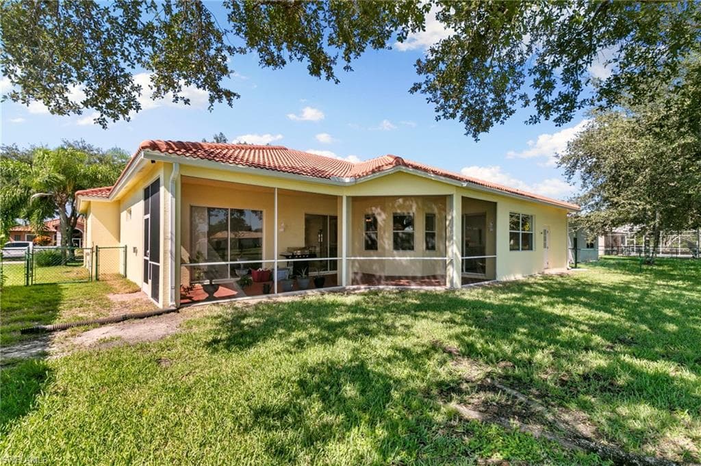 860 Grand Rapids Blvd, Naples, FL 34120-35