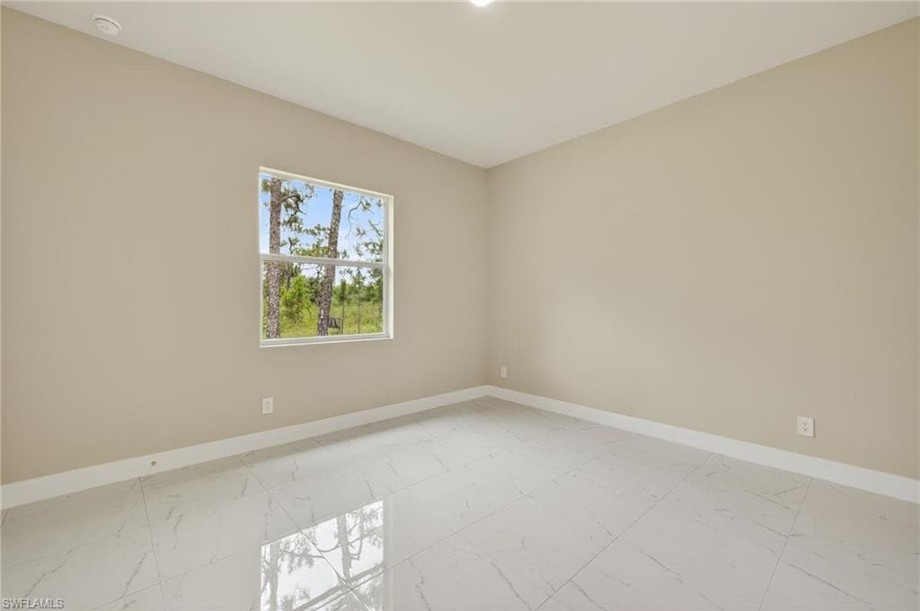3506 67th St W, Lehigh Acres, FL 33971-13