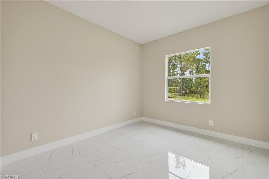 3506 67th St W, Lehigh Acres, FL 33971-20