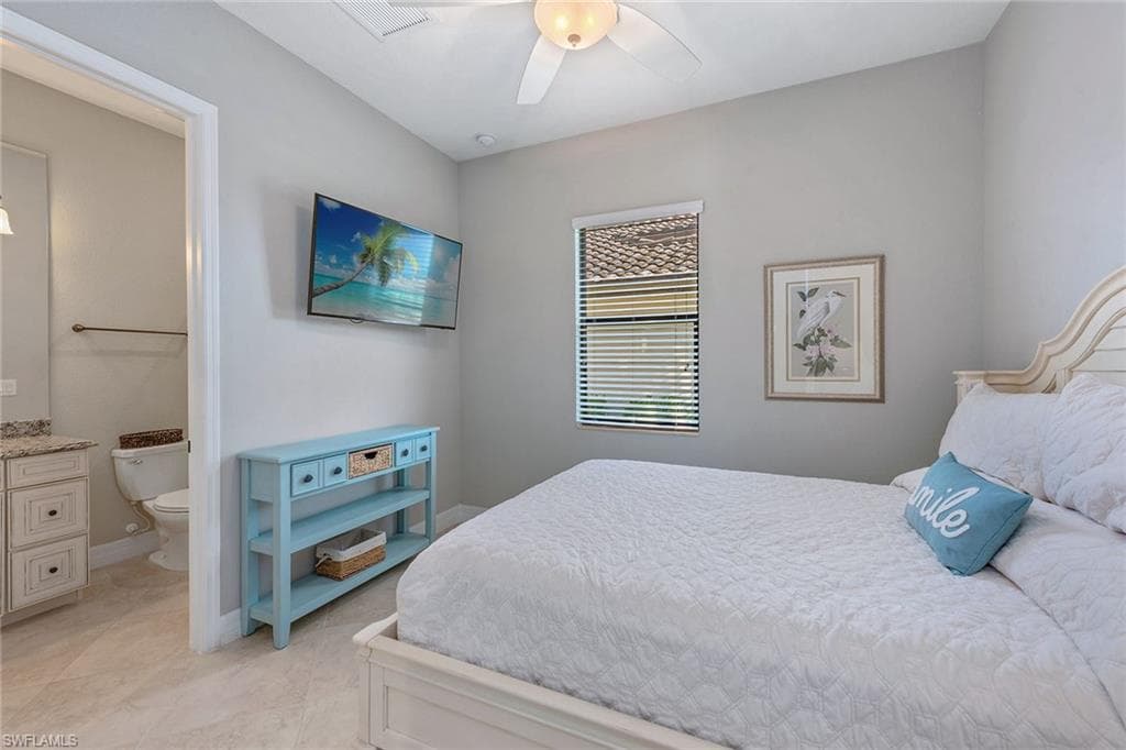 2846 Aviamar Cir, Naples, FL 34114-19