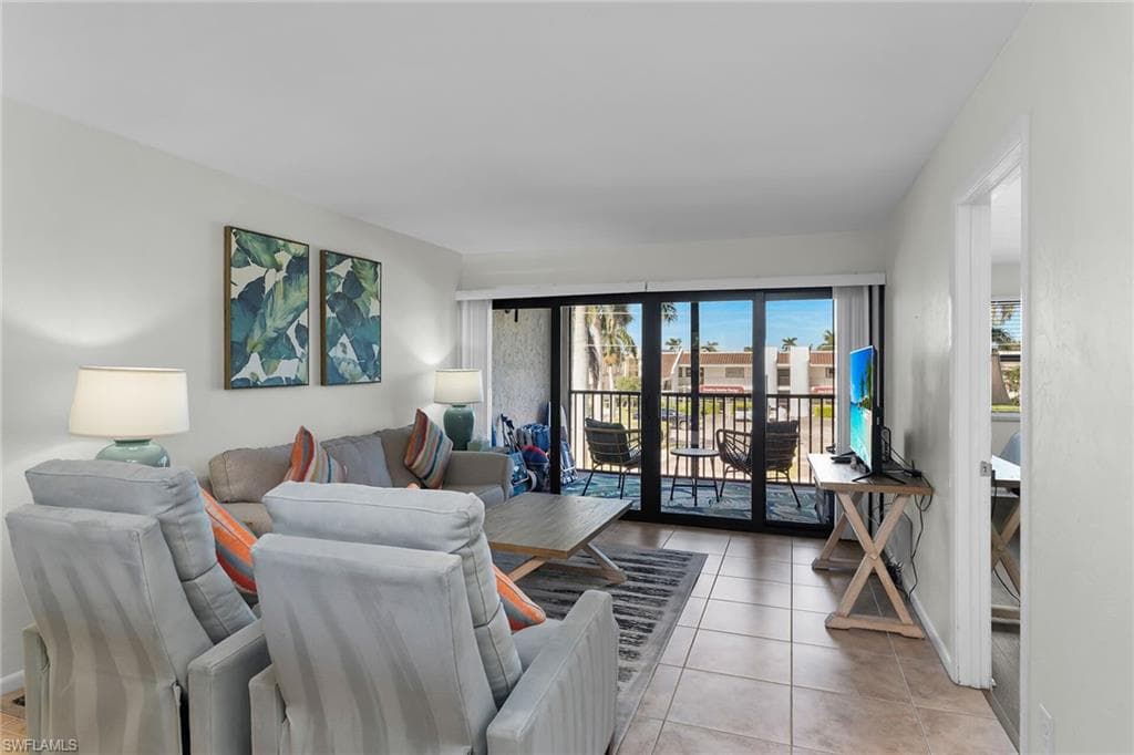 1012 Anglers Cv D303, Marco Island, FL 34145-7