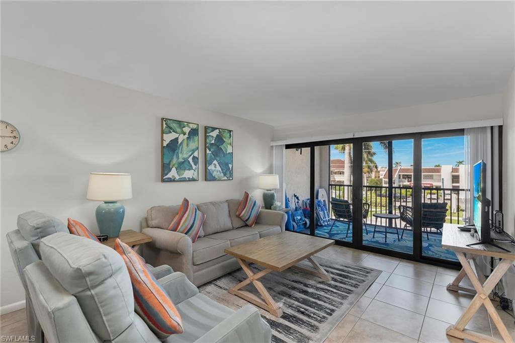 1012 Anglers Cv D303, Marco Island, FL 34145-8