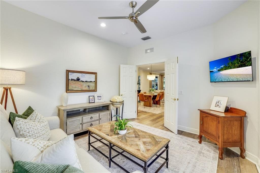 4956 Shaker Heights Ct 101, Naples, FL 34112-20
