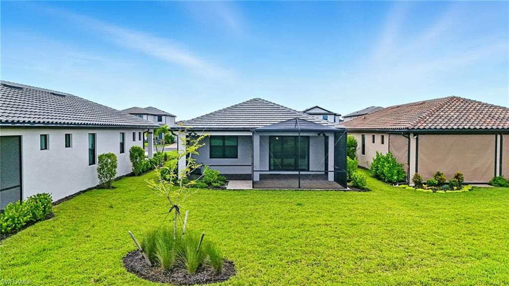 1863 Mesa Ln, Naples, FL 34120-33