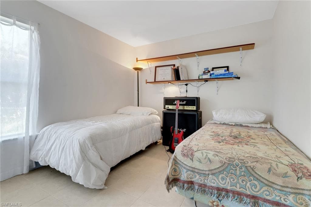 4720 22nd Ave SE, Naples, FL 34117-8