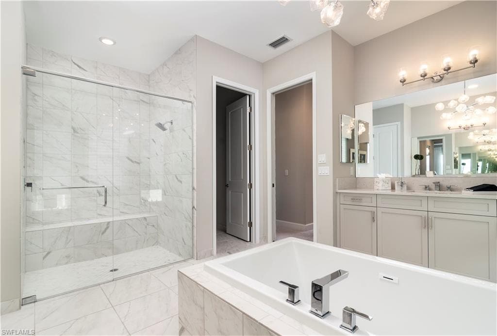 11628 Periwinkle Dr, Naples, FL 34120-15