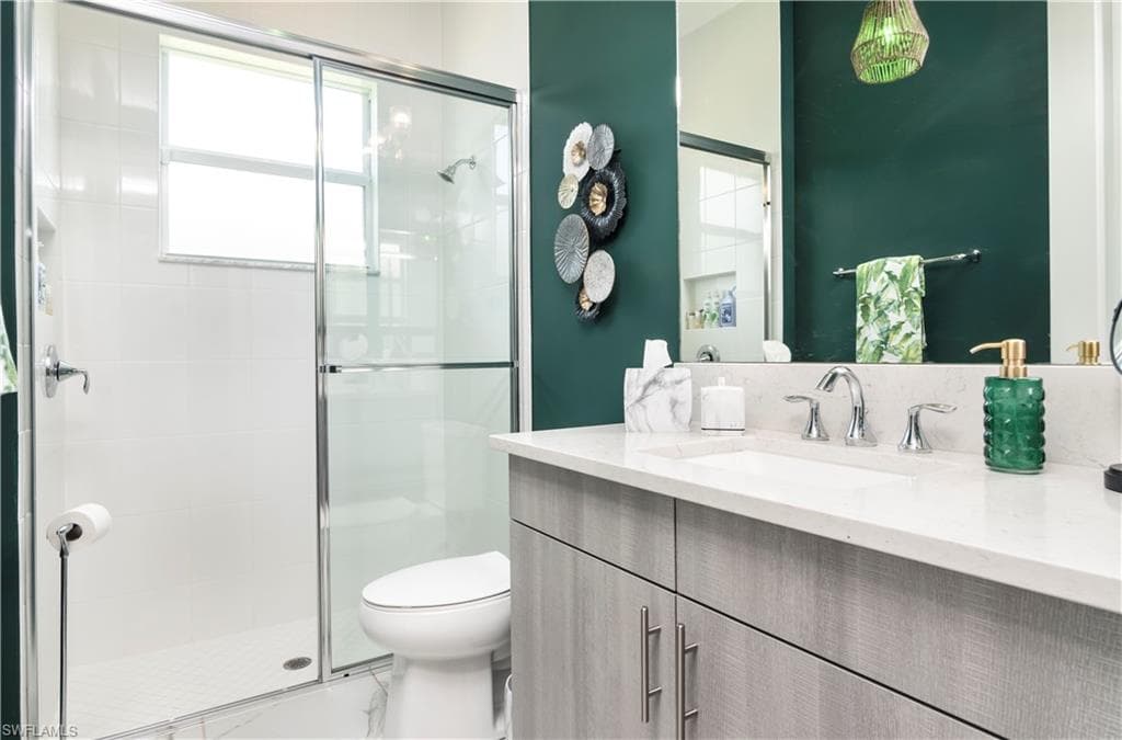 11628 Periwinkle Dr, Naples, FL 34120-18