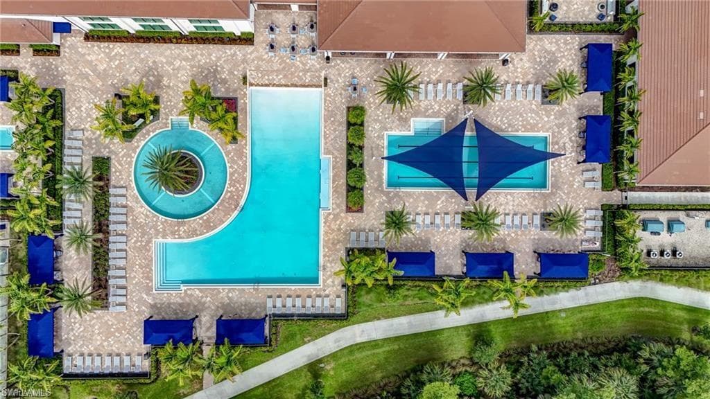 11628 Periwinkle Dr, Naples, FL 34120-23