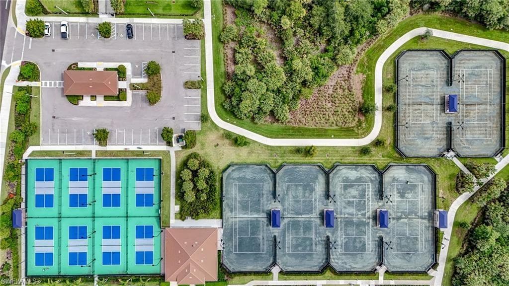 11628 Periwinkle Dr, Naples, FL 34120-25