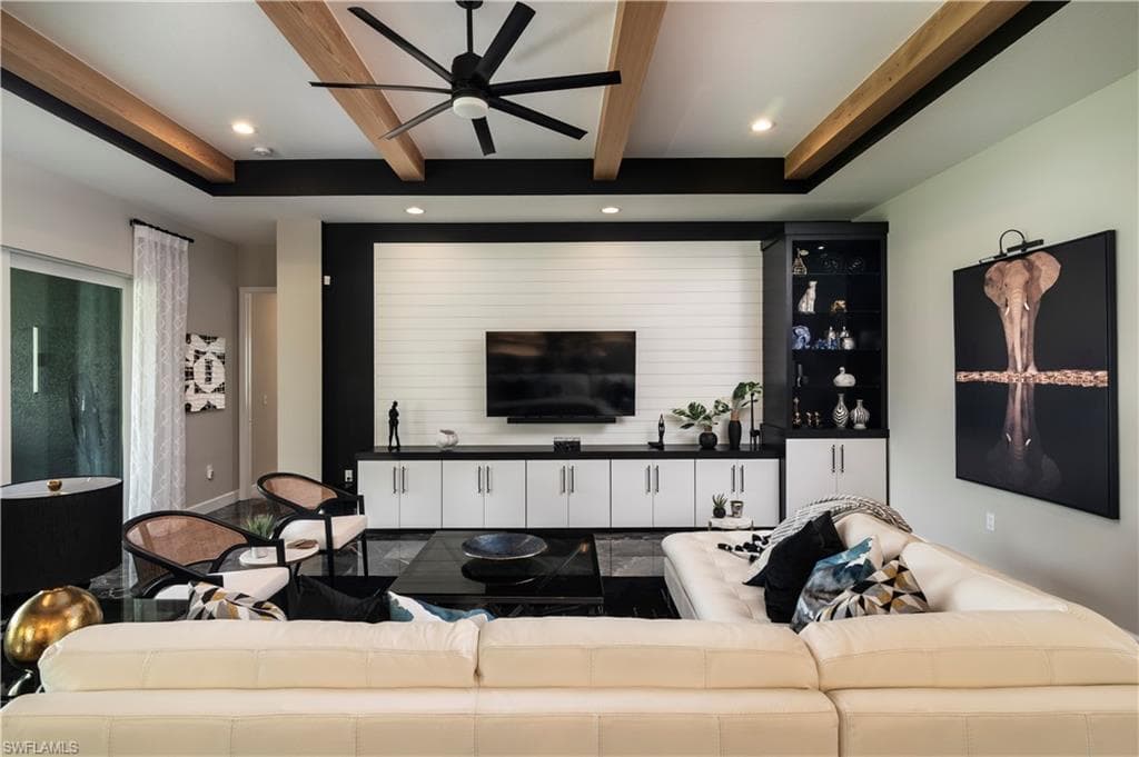 11628 Periwinkle Dr, Naples, FL 34120-4