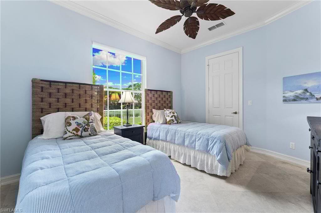 104 Via Napoli, Naples, FL 34105-25