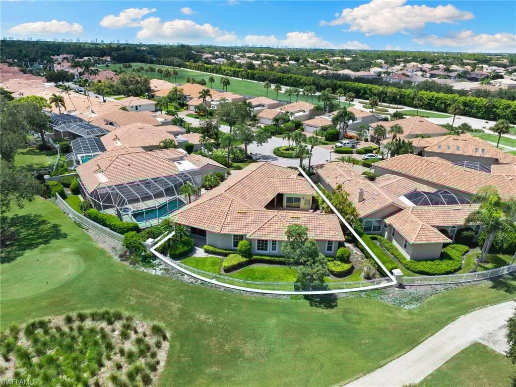 104 Via Napoli, Naples, FL 34105-31