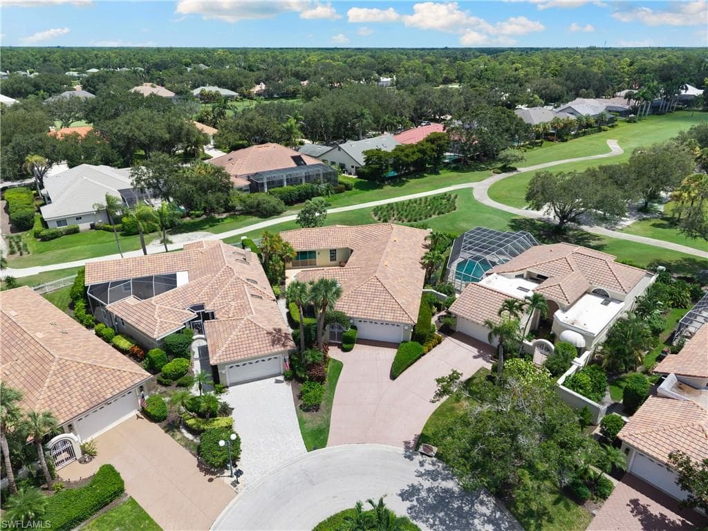 104 Via Napoli, Naples, FL 34105-32