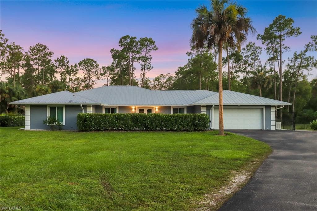3360 2nd Ave SE, Naples, FL 34117-3
