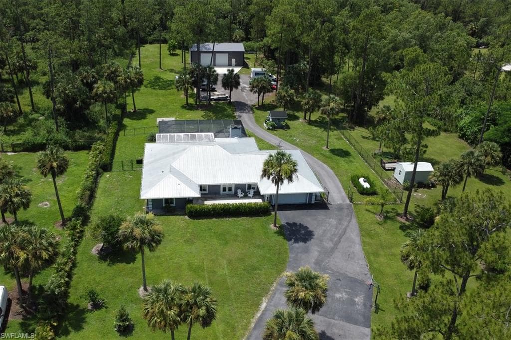 3360 2nd Ave SE, Naples, FL 34117-4