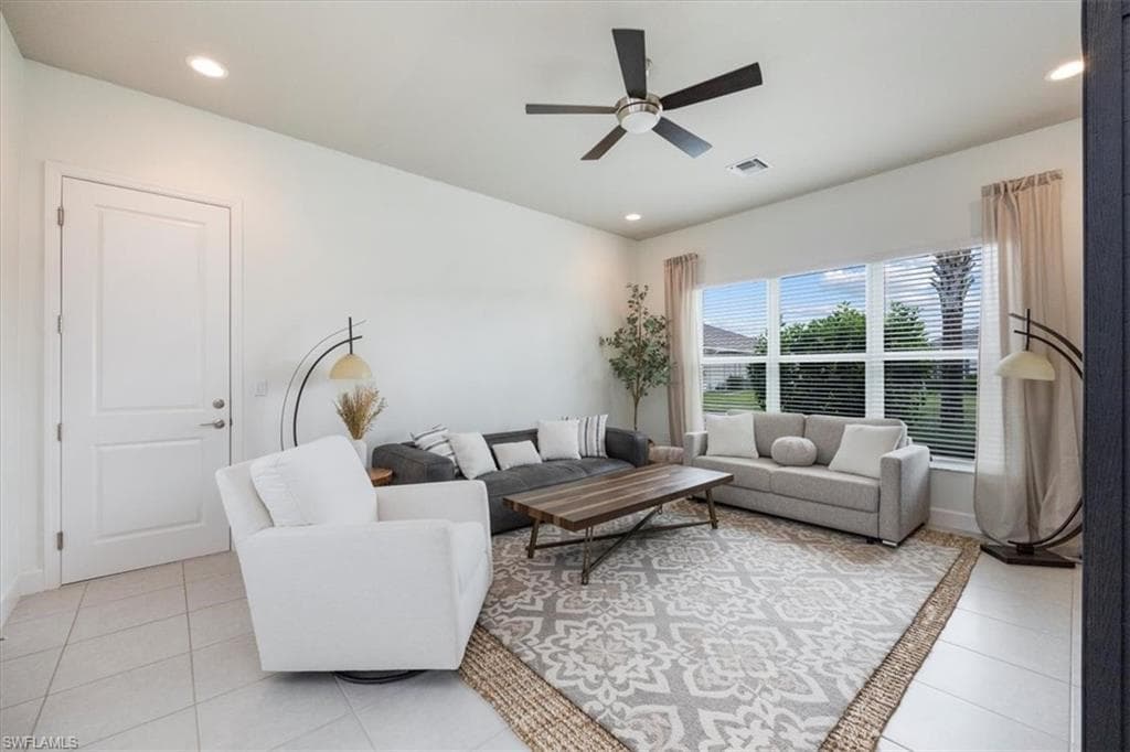 28648 Wharton Dr, Bonita Springs, FL 34135-23