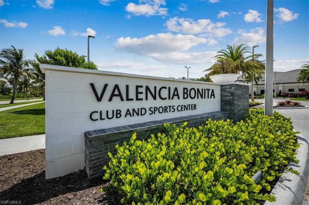 28648 Wharton Dr, Bonita Springs, FL 34135-31