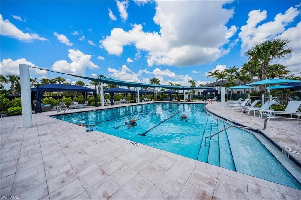 28648 Wharton Dr, Bonita Springs, FL 34135-37