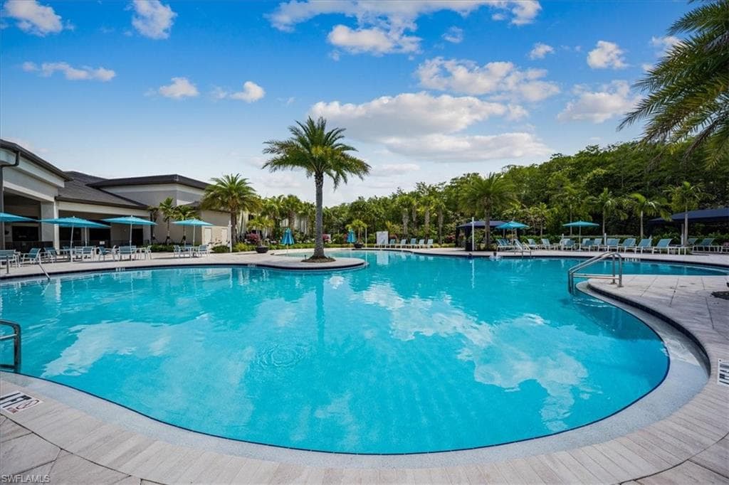 28648 Wharton Dr, Bonita Springs, FL 34135-38