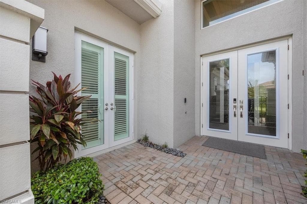 28648 Wharton Dr, Bonita Springs, FL 34135-3