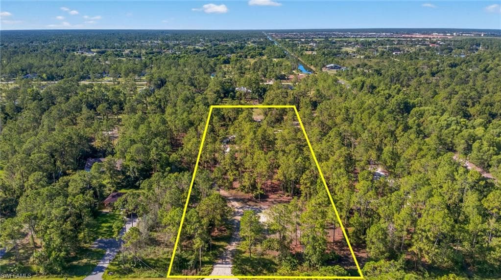 2344 52nd Ave NE, Naples, FL 34120-3