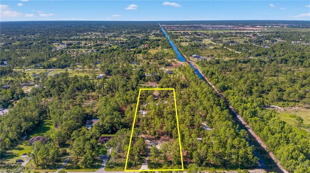 2344 52nd Ave NE, Naples, FL 34120-4