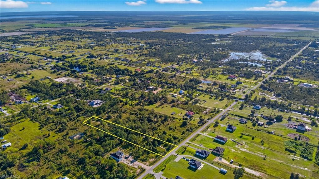 3745 62nd Ave NE, Naples, FL 34120-4