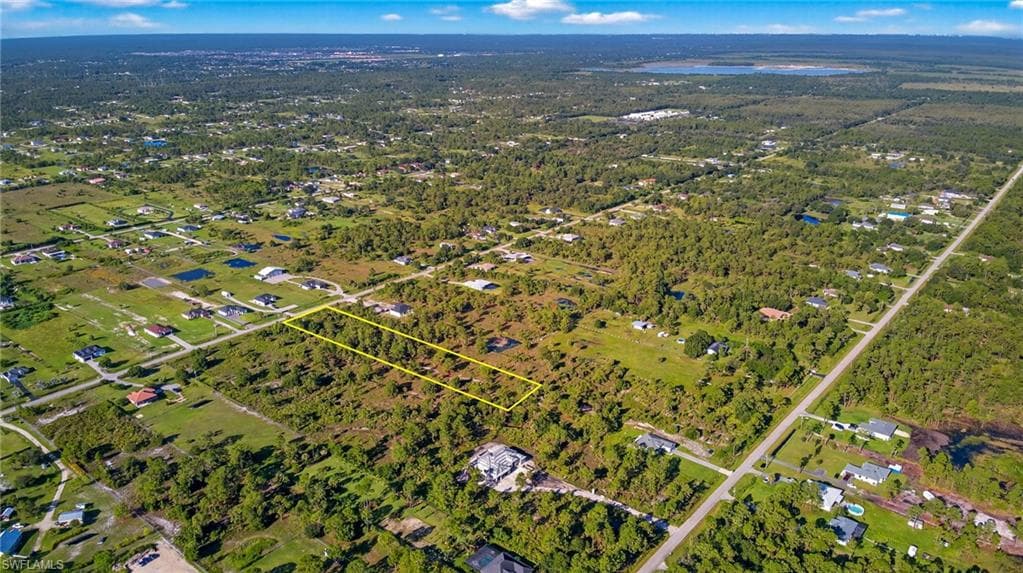 3745 62nd Ave NE, Naples, FL 34120-7