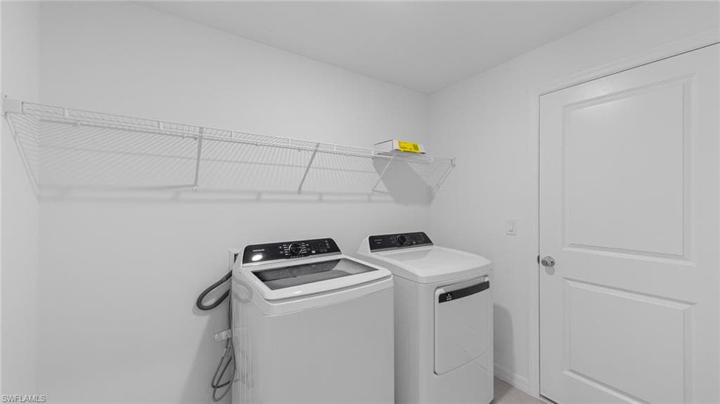 2116 39th Ter, Cape Coral, FL 33909-13
