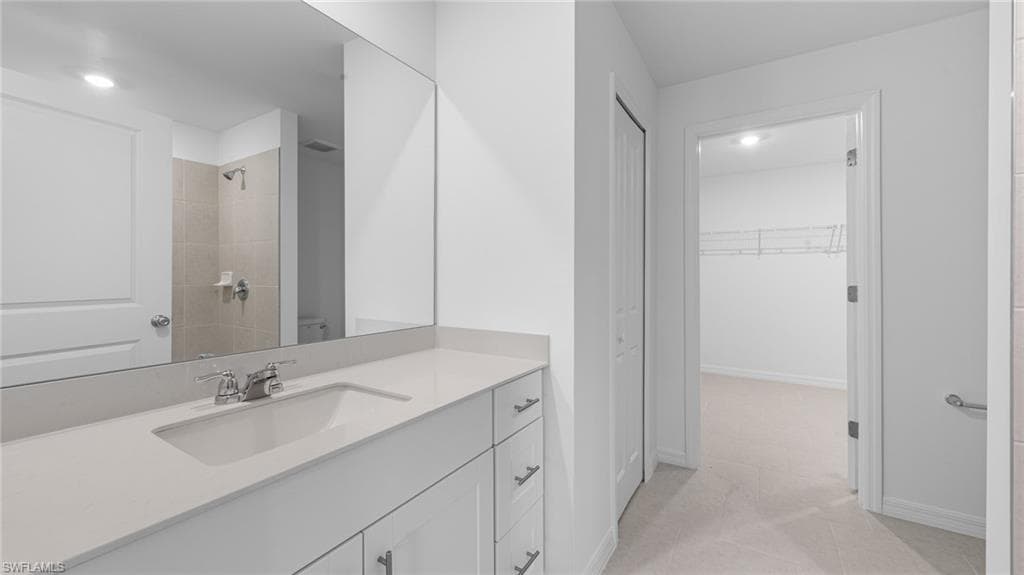 2116 39th Ter, Cape Coral, FL 33909-25