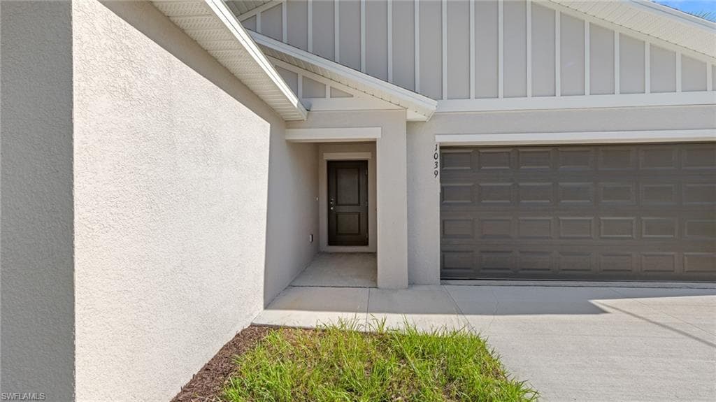 3346 13th Pl, Cape Coral, FL 33909-3