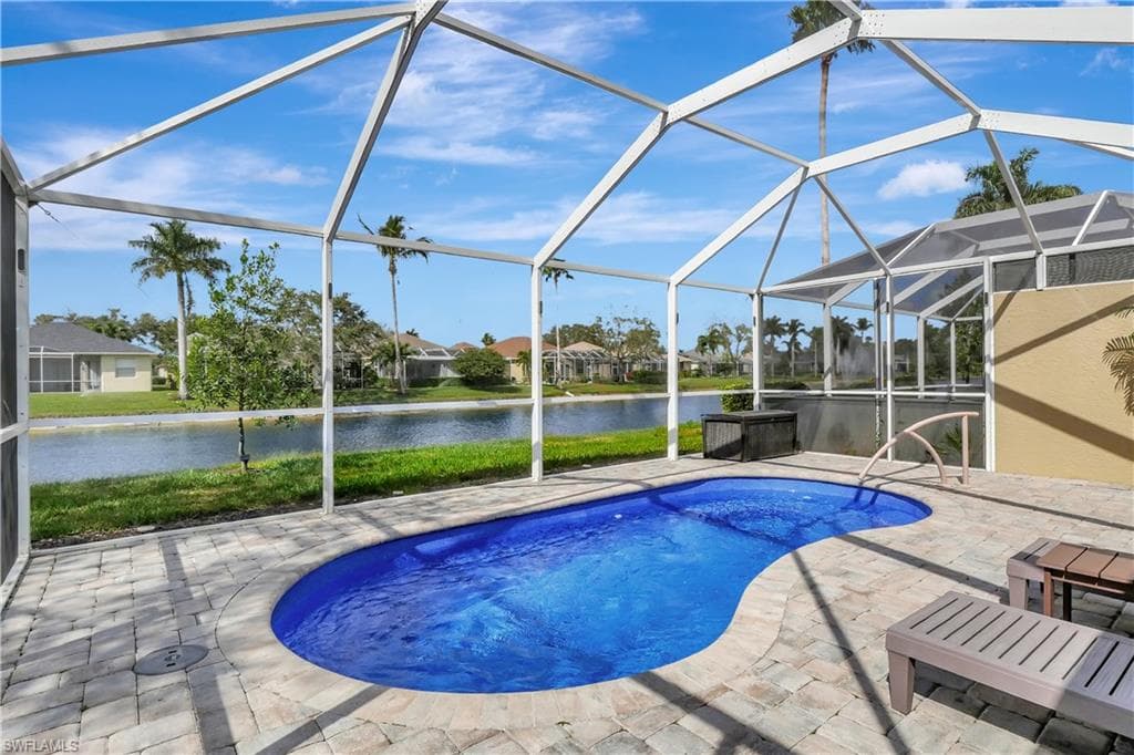 8244 Ibis Cove Cir, Naples, FL 34119-12