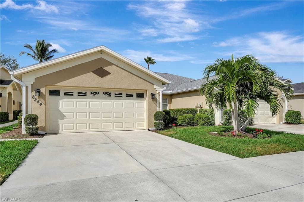 8244 Ibis Cove Cir, Naples, FL 34119-1