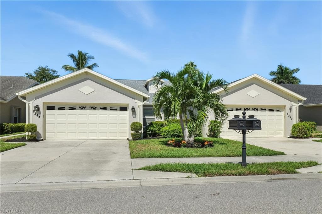 8244 Ibis Cove Cir, Naples, FL 34119-41