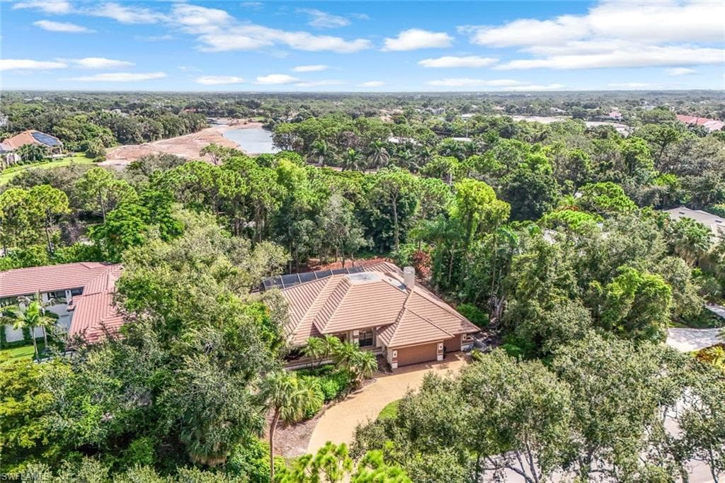 3978 Woodlake Dr, Bonita Springs, FL 34134-9