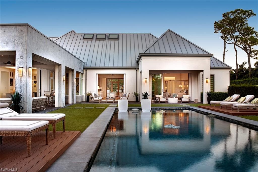 581 Myrtle Rd, Naples, FL 34108-32