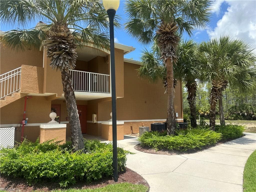 1875 Florida Club Dr 7112, Naples, FL 34112-2