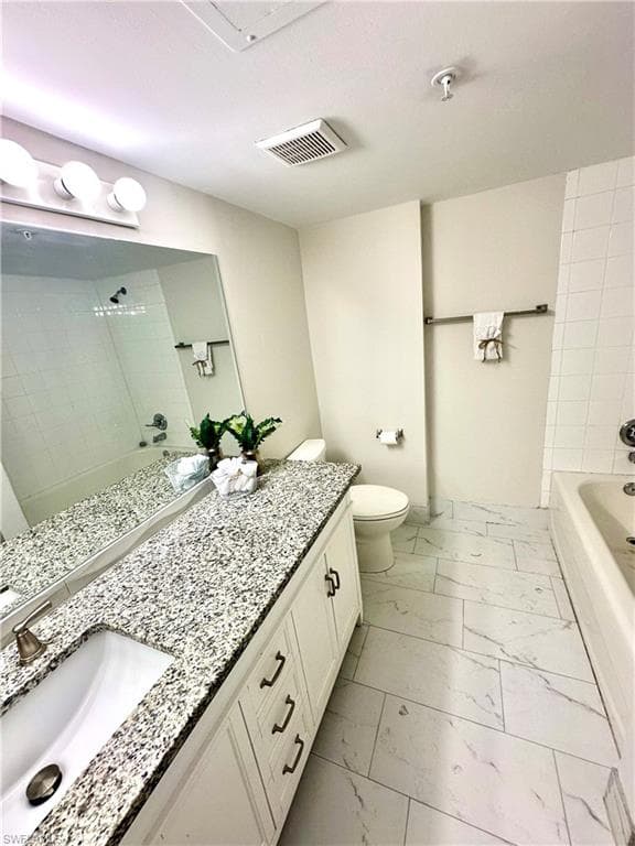 1875 Florida Club Dr 7112, Naples, FL 34112-35