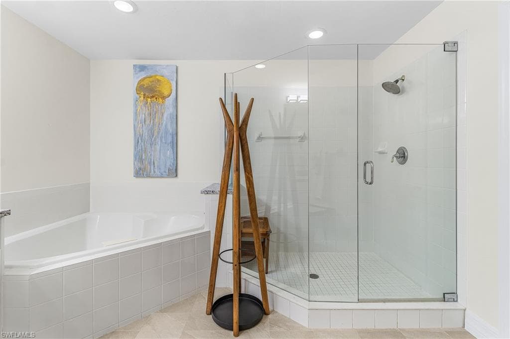3490 Ballybridge Cir 101, Bonita Springs, FL 34134-18
