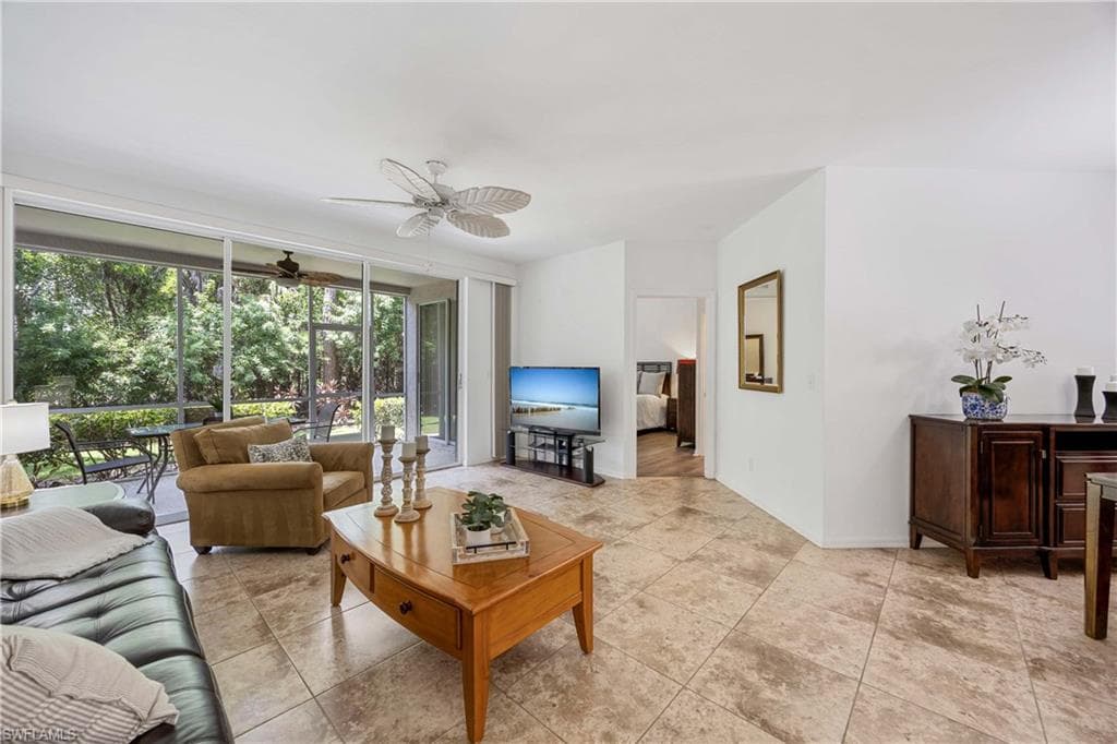 3745 Fieldstone Blvd 1102, Naples, FL 34109-9