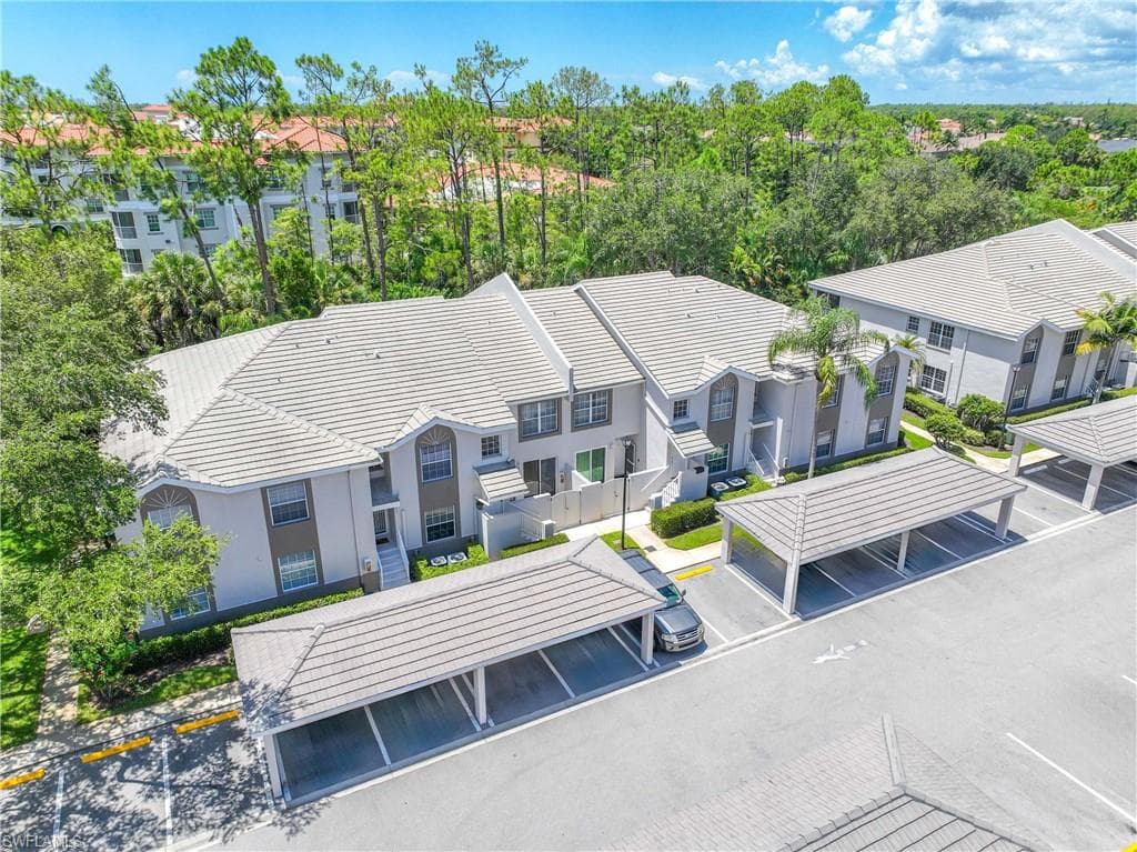 3745 Fieldstone Blvd 1102, Naples, FL 34109-2